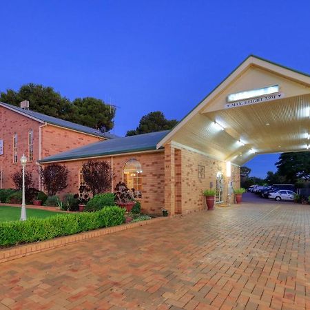 North Parkes Motel Bagian luar foto