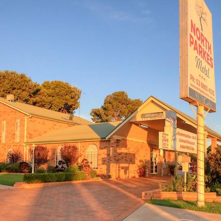 North Parkes Motel Bagian luar foto