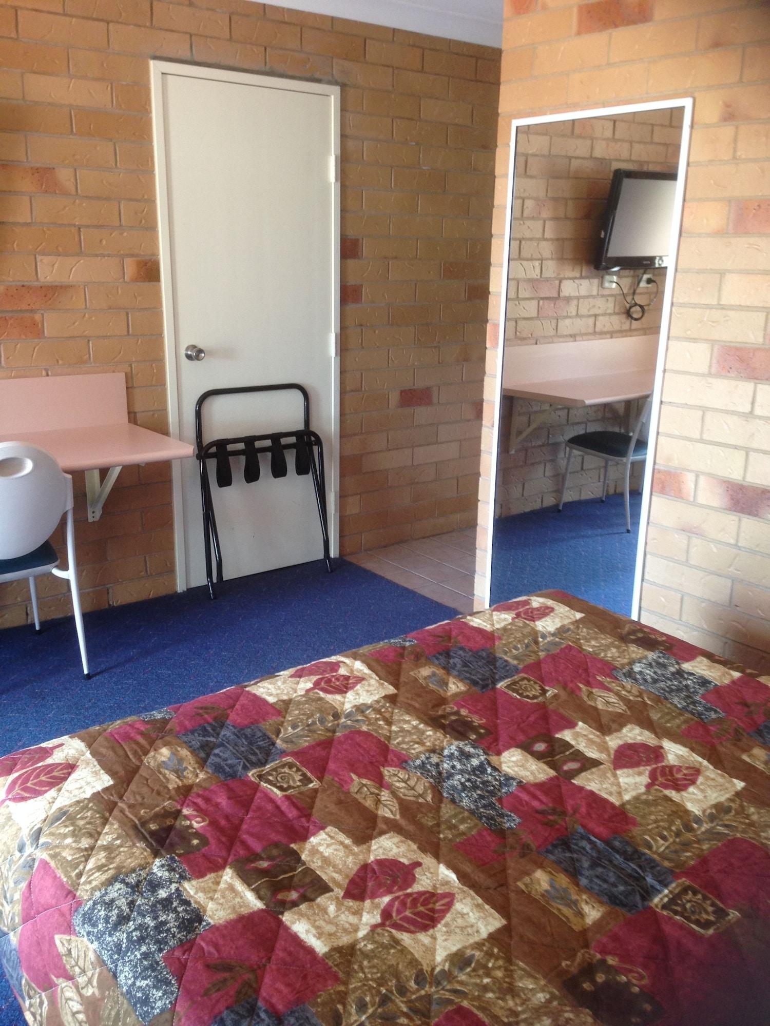 North Parkes Motel Bagian luar foto