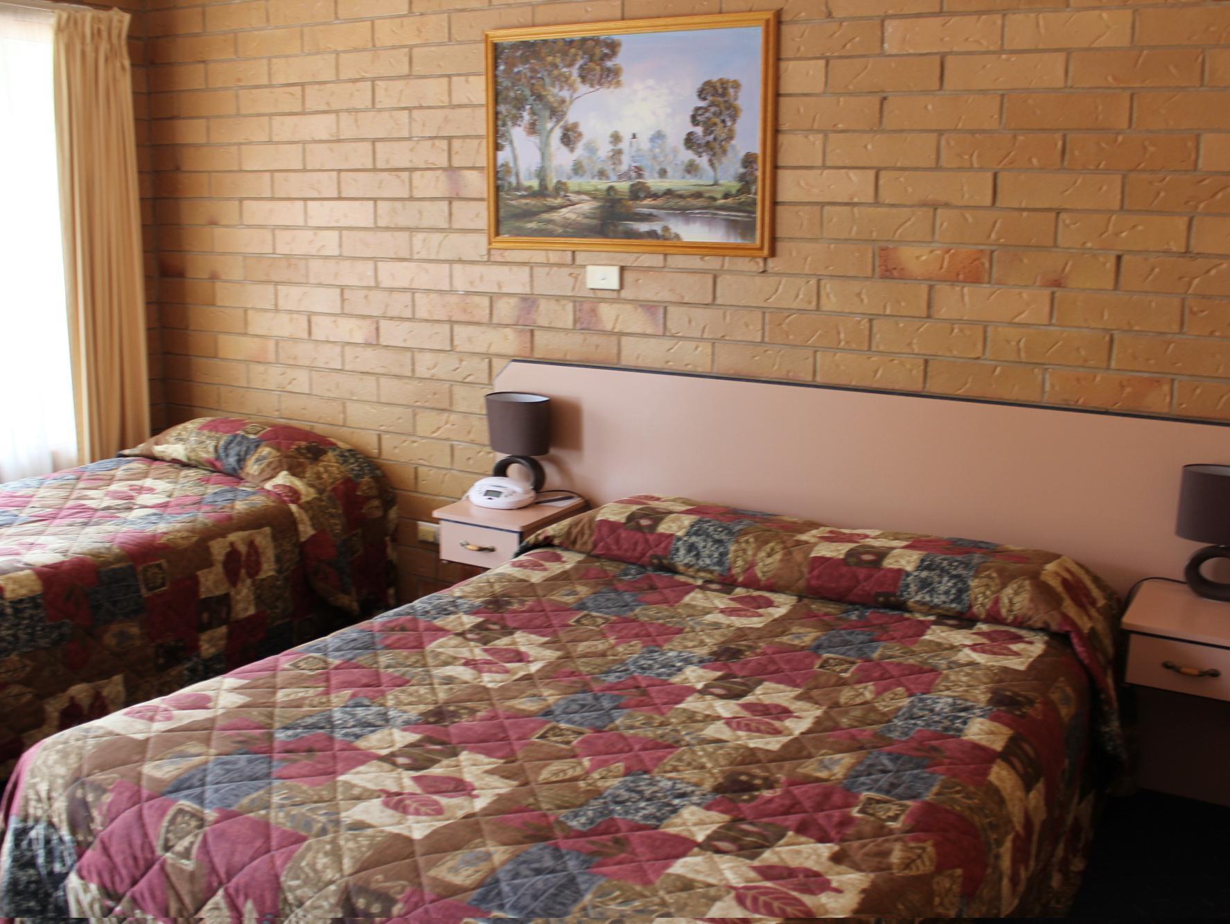 North Parkes Motel Bagian luar foto